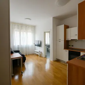 Tuliphouse Da Davide , Bologne Italie
