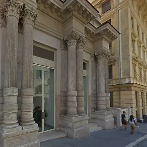 Crispi Luxury - My Extra , Rome Italie