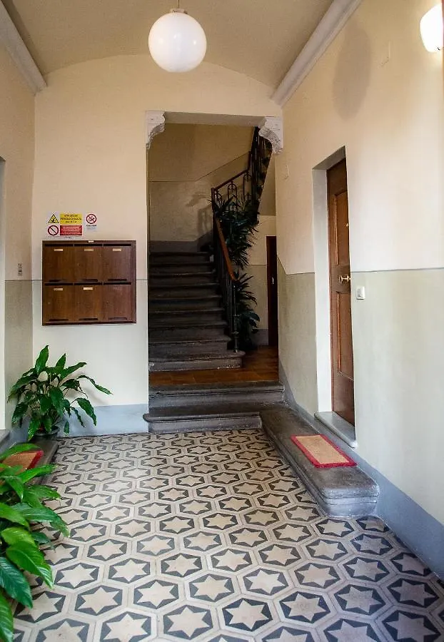 Wall Up Apartment Florence Italie